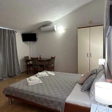 The Blue House Apartamento Gradac (Split-Dalmatia)