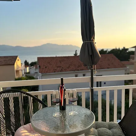 The Blue House Apartment Gradac (Split-Dalmatia)